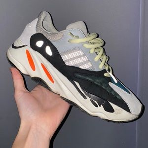 Adidas Yeezy Boost 700 Wave Runners